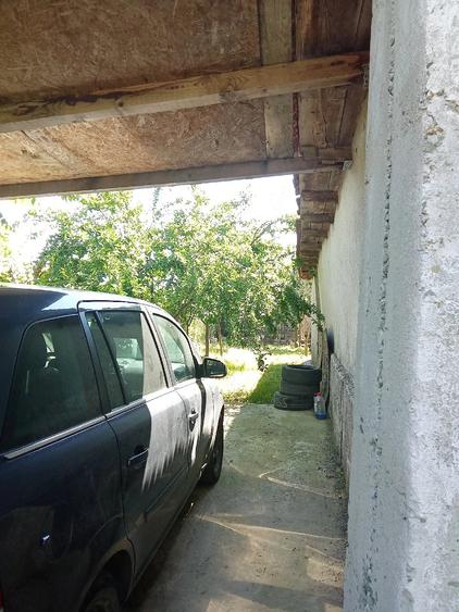 Casă cu 3 camere cu Teren 650 Mp în Moșneni