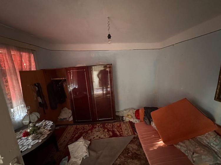 Casă individuală cu 5 camere cu Teren 2000 Mp în Nănești