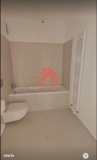 Apartament cu 4 camere, mobilat în Băneasa