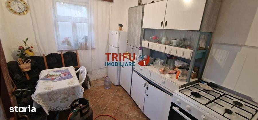 Casă cu 2 camere cu Teren 1100 Mp în Sântimbru