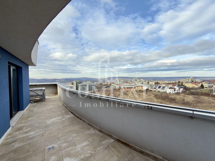 Apartament cu 4 camere semidecomandat în Zorilor