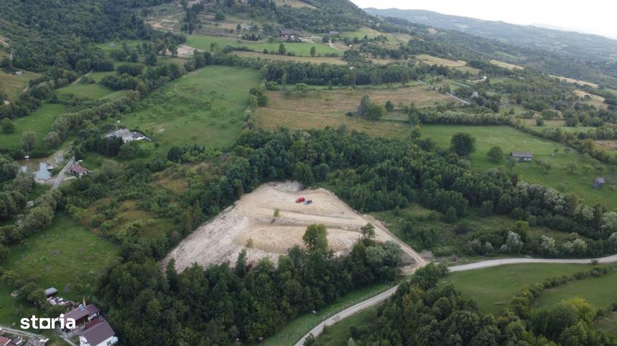 Teren de 12050 mp, în Josenii Bârgăului