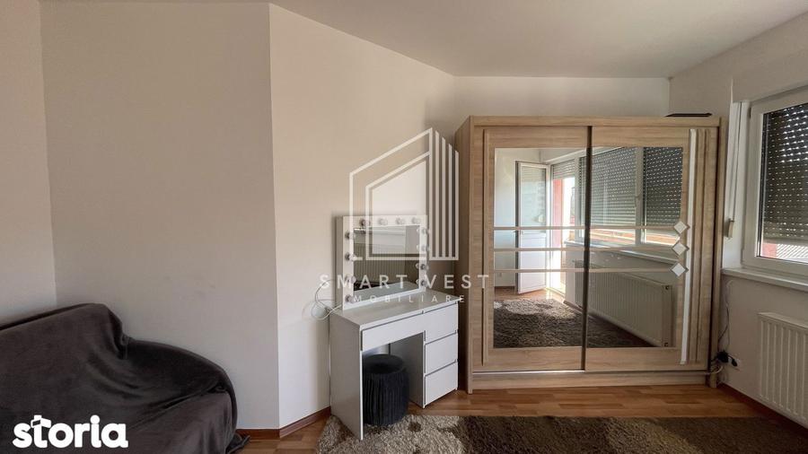Apartament cu 3 camere în 14 Mai
