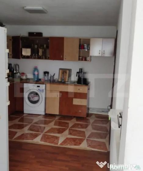 Casă cu 4 camere cu Teren 3300 Mp în Debarcader