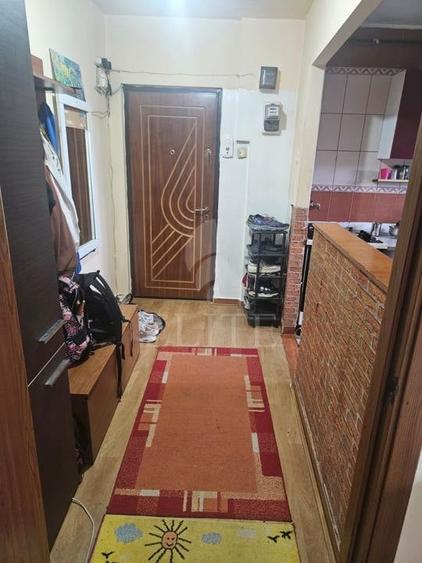 Apartament cu 3 camere semidecomandat în Gheorgheni