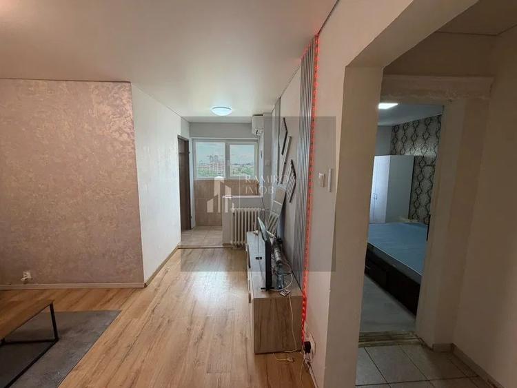 Apartament cu 2 camere decomandat, mobilat în Apărătorii Patriei