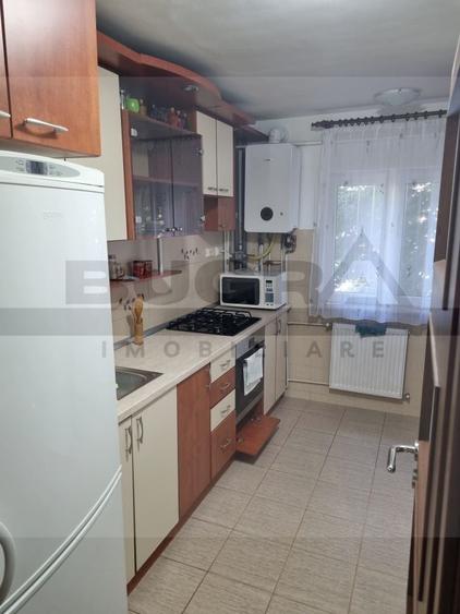 Apartament de 3 camere, 65mp, decomandat, parcare, N. Titulescu - 5