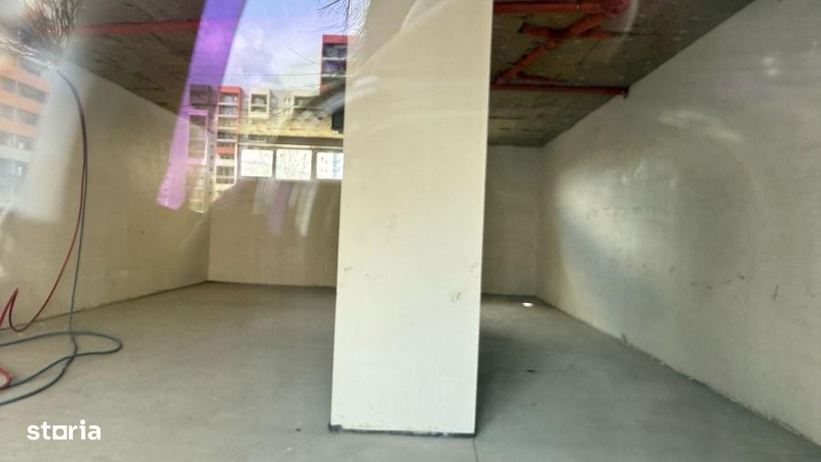 Spațiu comercial, de 350 mp, în Iosia