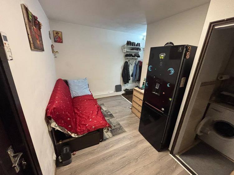 Apartament cu 2 camere semidecomandat în Tătărași
