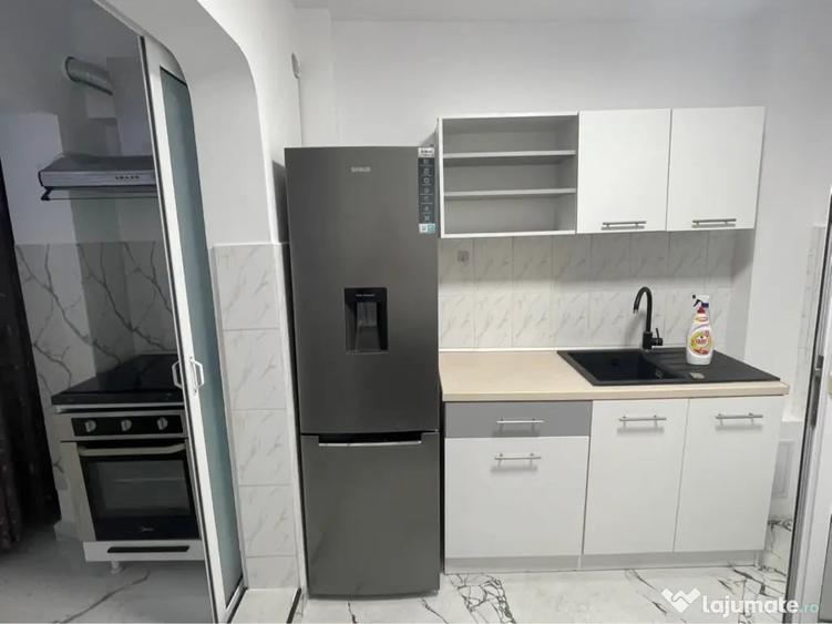 Apartament cu 2 camere semidecomandat în Energia