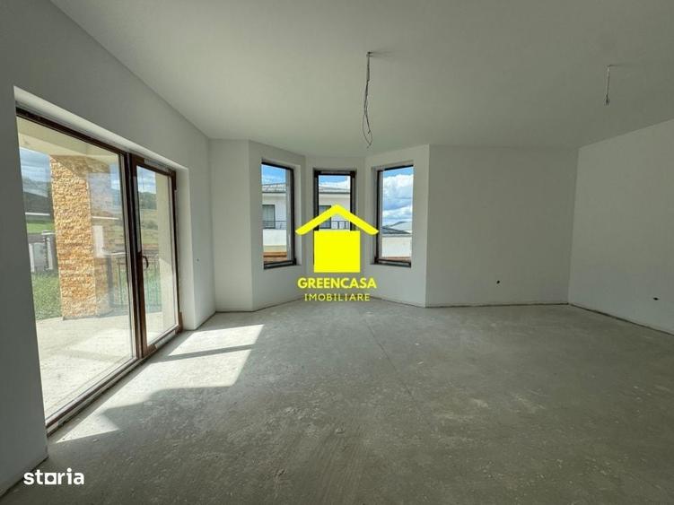 Casă cu 4 camere decomandat cu Teren 570 Mp în Chinteni