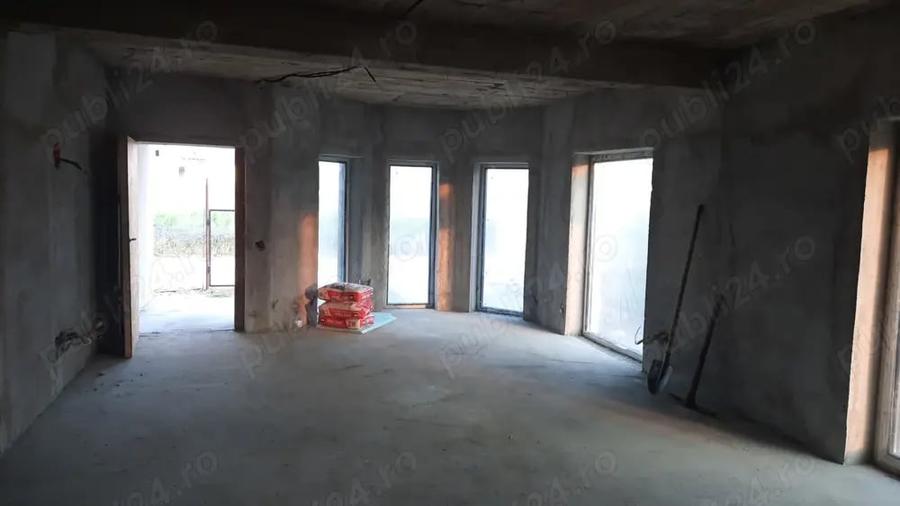 Casă cu 5 camere în Agigea