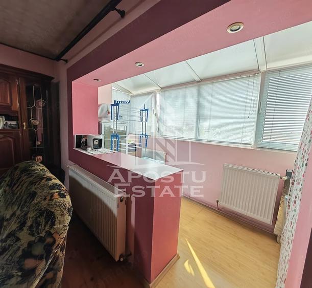 Apartament cu 2 camere decomandat în Bucovina