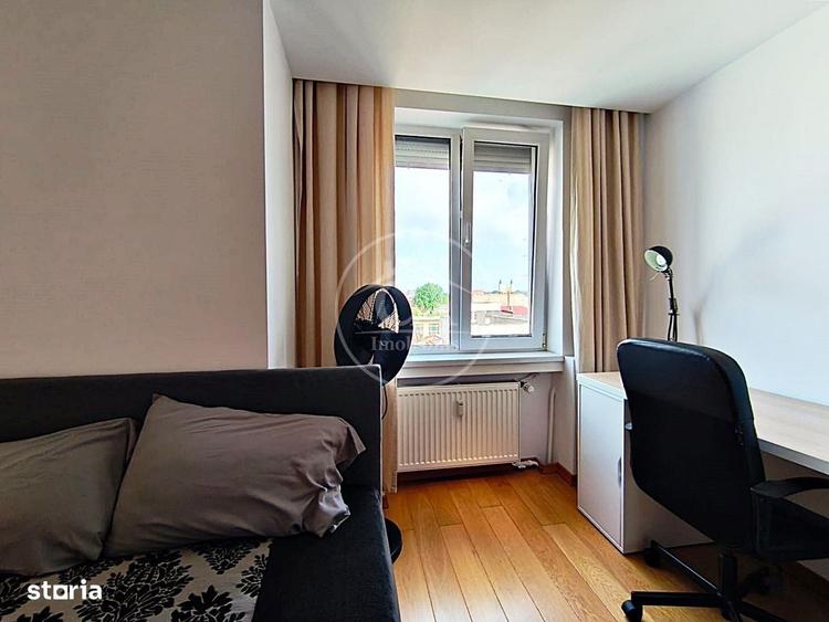 Apartament cu 4 camere decomandat în Ultracentral