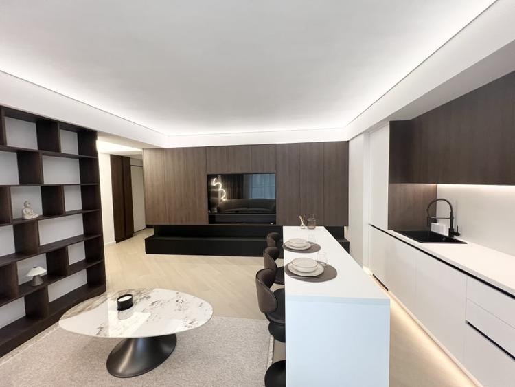 Apartament cu 3 camere decomandat, mobilat în Pipera