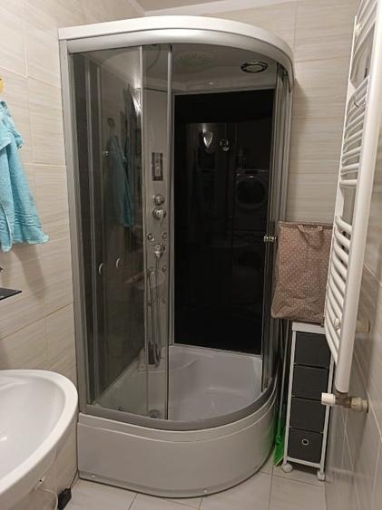 Apartament cu 2 camere, mobilat în Titan