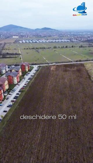 Teren agricol intravilan de 21700 mp, în Sânpetru