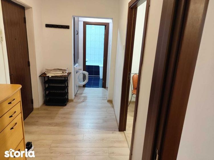 Apartament cu 2 camere decomandat în Craiter