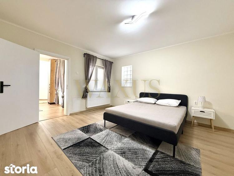 Casă cu 3 camere semidecomandat cu Canalizare în Plopilor