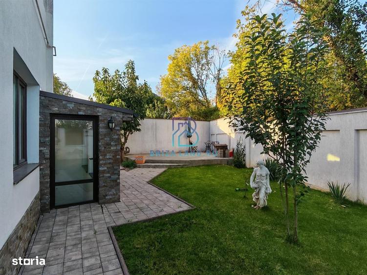 Casă cu 4 camere decomandat cu Teren 337 Mp în Bucureștii Noi