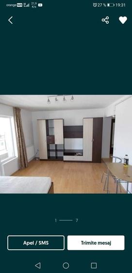 Garsonieră decomandată în Central
