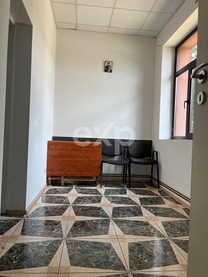 Casă în centrul comunei Corbii Mari | Ideală pentru birouri, cabinet sau locuit - 6