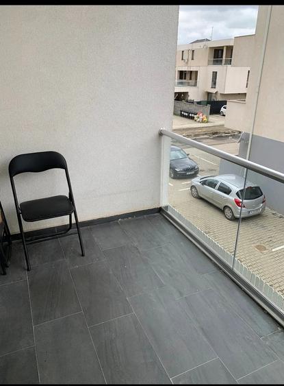Apartament cu 2 camere decomandat în Dumbrăvița