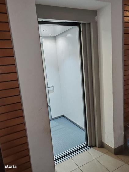 Garsonieră decomandată în Central
