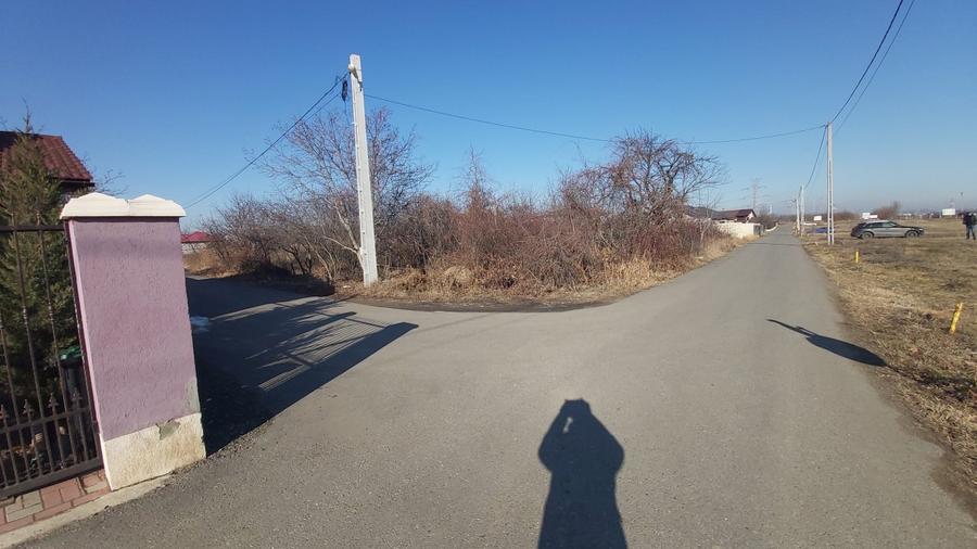 Teren Construcții extravilan de 1500 mp, în Nord-Vest