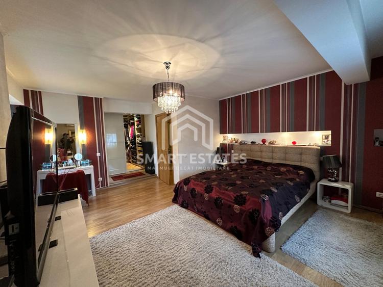 Apartament cu 6 camere decomandat, mobilat în Băneasa