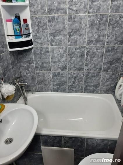 Garsonieră decomandată în Dorobanților