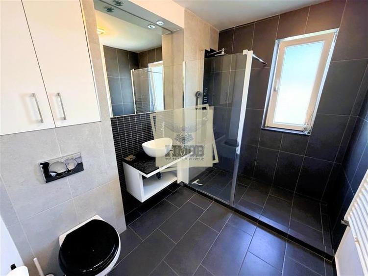 Apartament cu 2 camere semidecomandat, mobilat în Aeroport