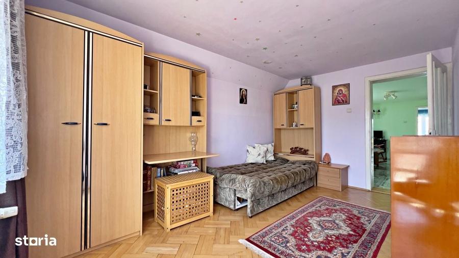 Casă cu 4 camere în Ultracentral