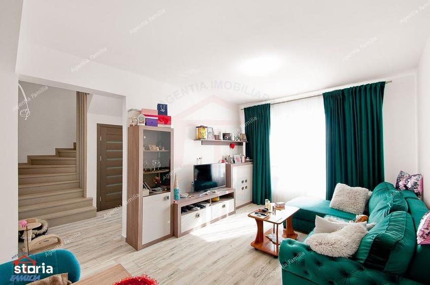 Casă cu 4 camere în Vânători