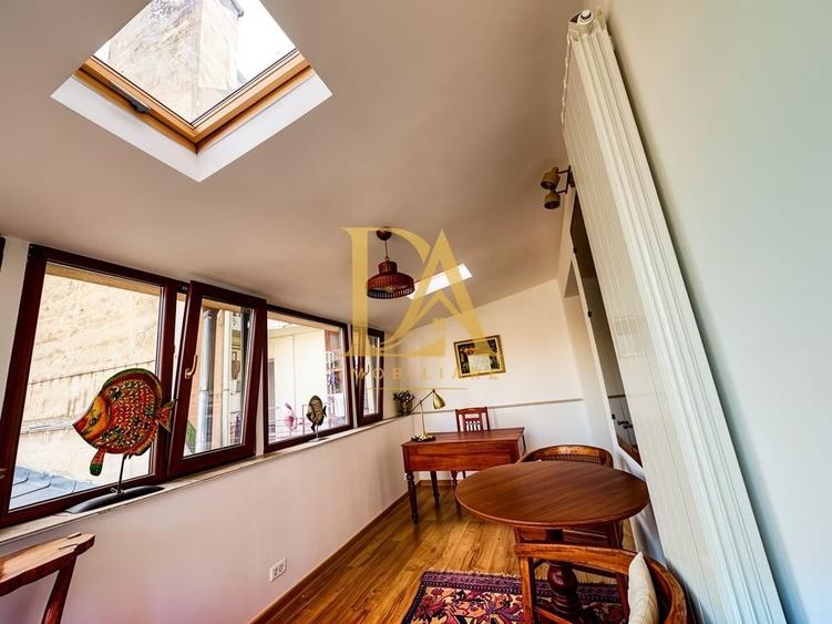Apartament cu 2 camere semidecomandat în P-ța Romană