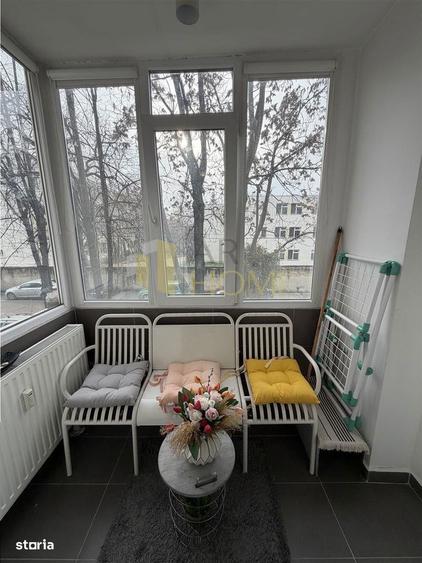 Apartament 3 camere, decomandat, Ploiesti, Democratiei Bd. Castanilor - 10