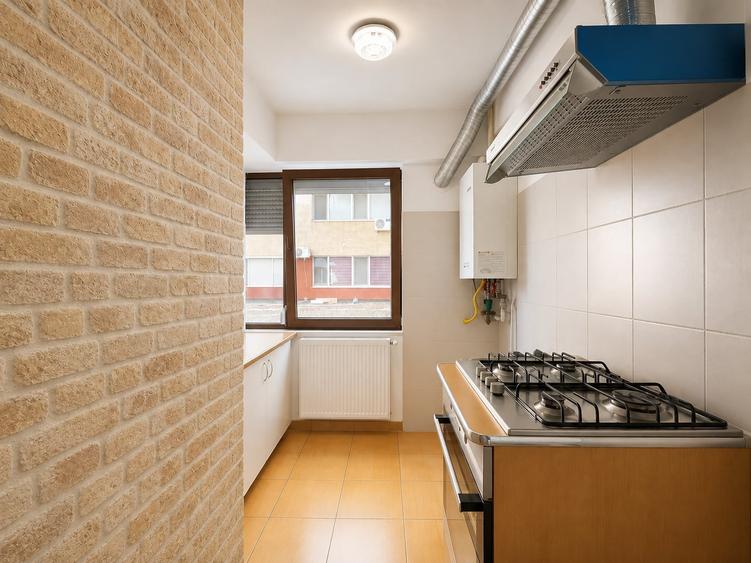 Apartament  Euromaterna | decomandat | etaj intermediar | bloc nou - 10