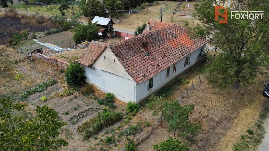 Casa individuala 4 camere si teren 2208 mp in Folea, comuna Voiteg - 5