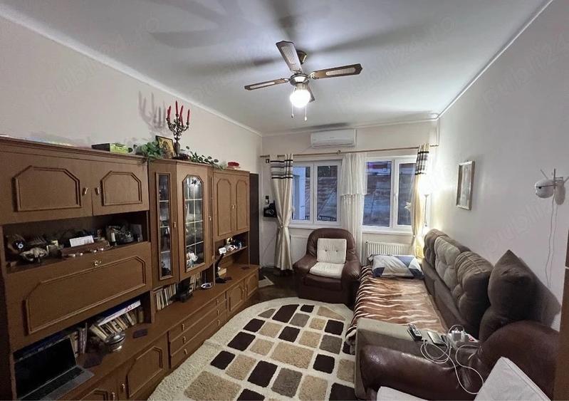 Casă cu 2 camere cu Teren 80 Mp în Central
