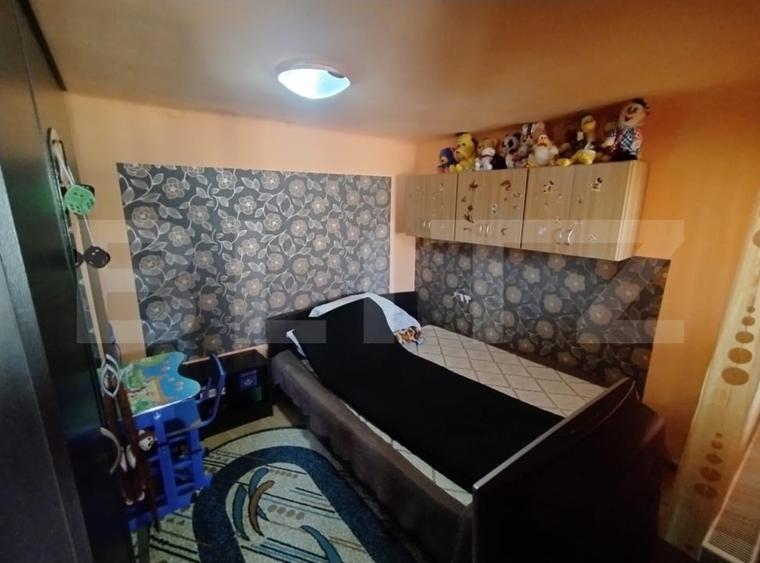 Casă individuală cu 4 camere cu Garaj în Brădești