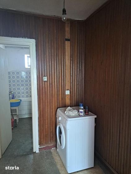 Apartament cu 2 camere semidecomandat în Micro 17
