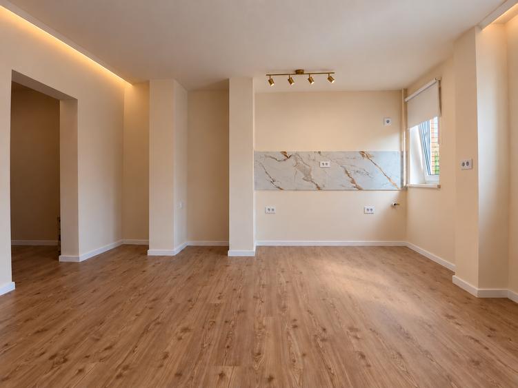 Apartament cu 3 camere semidecomandat în Drumul Taberei