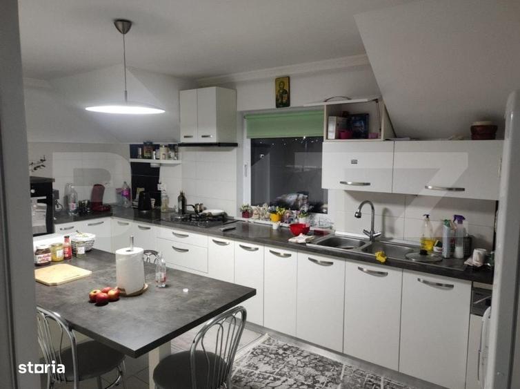 Casă cu 4 camere în Mitocu Dragomirnei