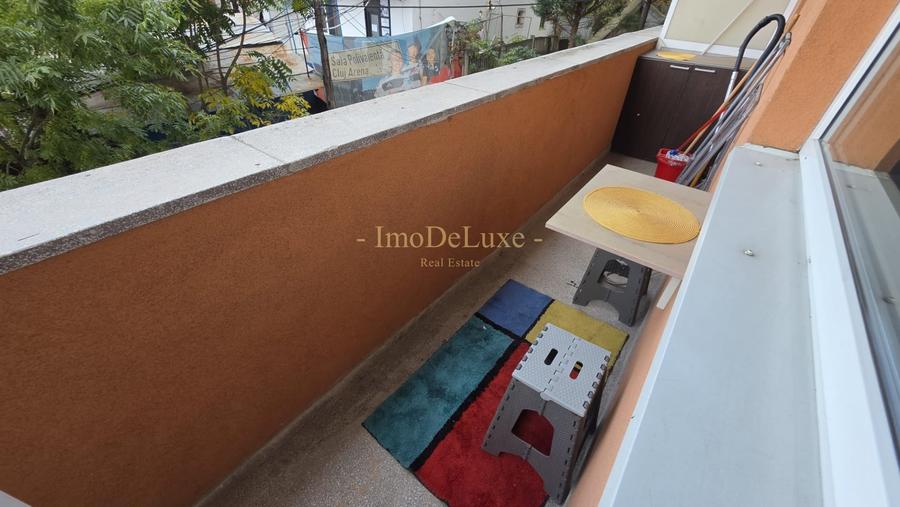 Apartament cu 2 camere semidecomandat, mobilat în Mărăști