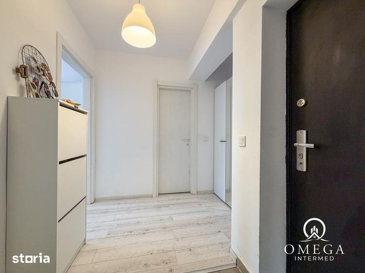 Apartament cu 2 camere decomandat în Bârnova