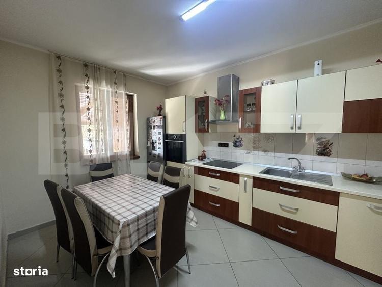 Casă cu 4 camere în Central