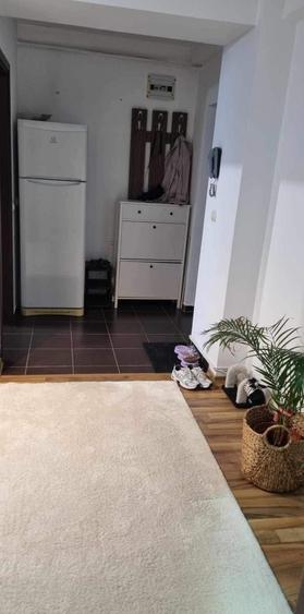 Apartament cu 2 camere semidecomandat în Șcheia