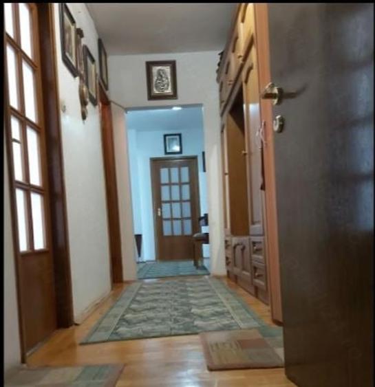 Apartament cu 4 camere decomandat, mobilat în 13 Septembrie