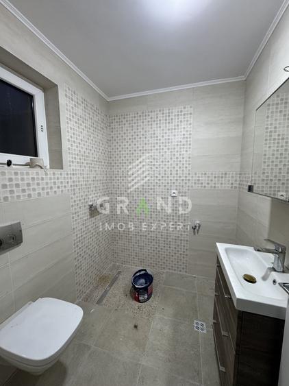 Duplex cu 4 camere cu Canalizare în Iris