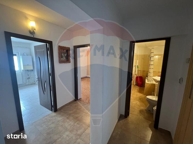 Apartament cu 2 camere în Exterior Est